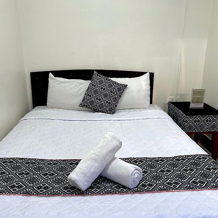 Frontier Hostel & Tours Diện Biên Phủ Buitenkant foto