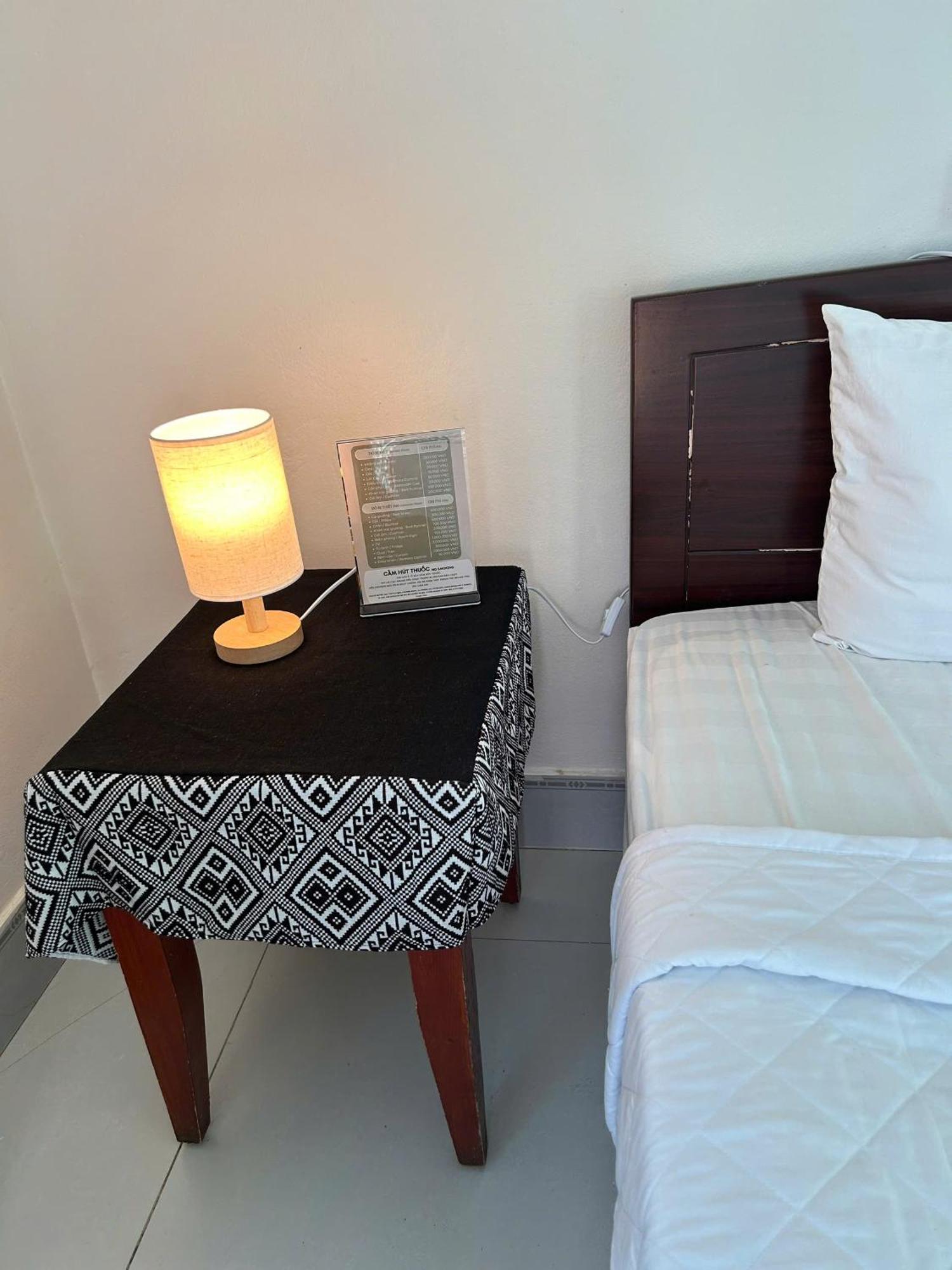 Frontier Hostel & Tours Diện Biên Phủ Buitenkant foto